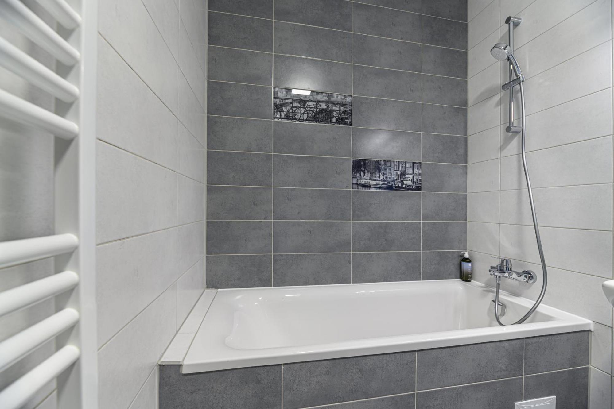 Koa - The Box Apartment Brasov Exterior photo